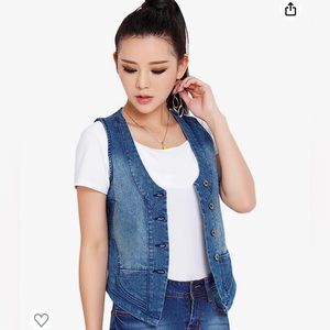 Cute Vest, size Xl, Blue jean vest.
